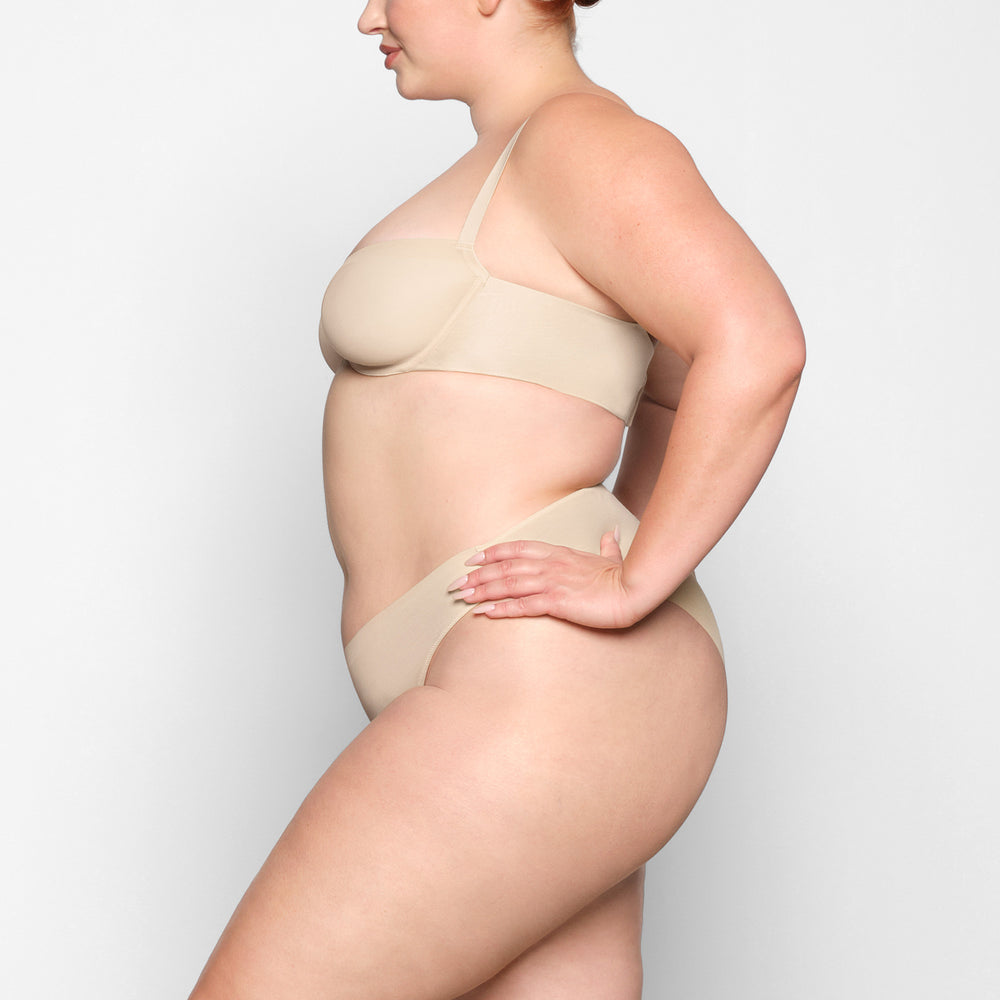 Balconette Bra Skims NO SHOW MOLDED UNLINED Marron | 498LEHBPZ