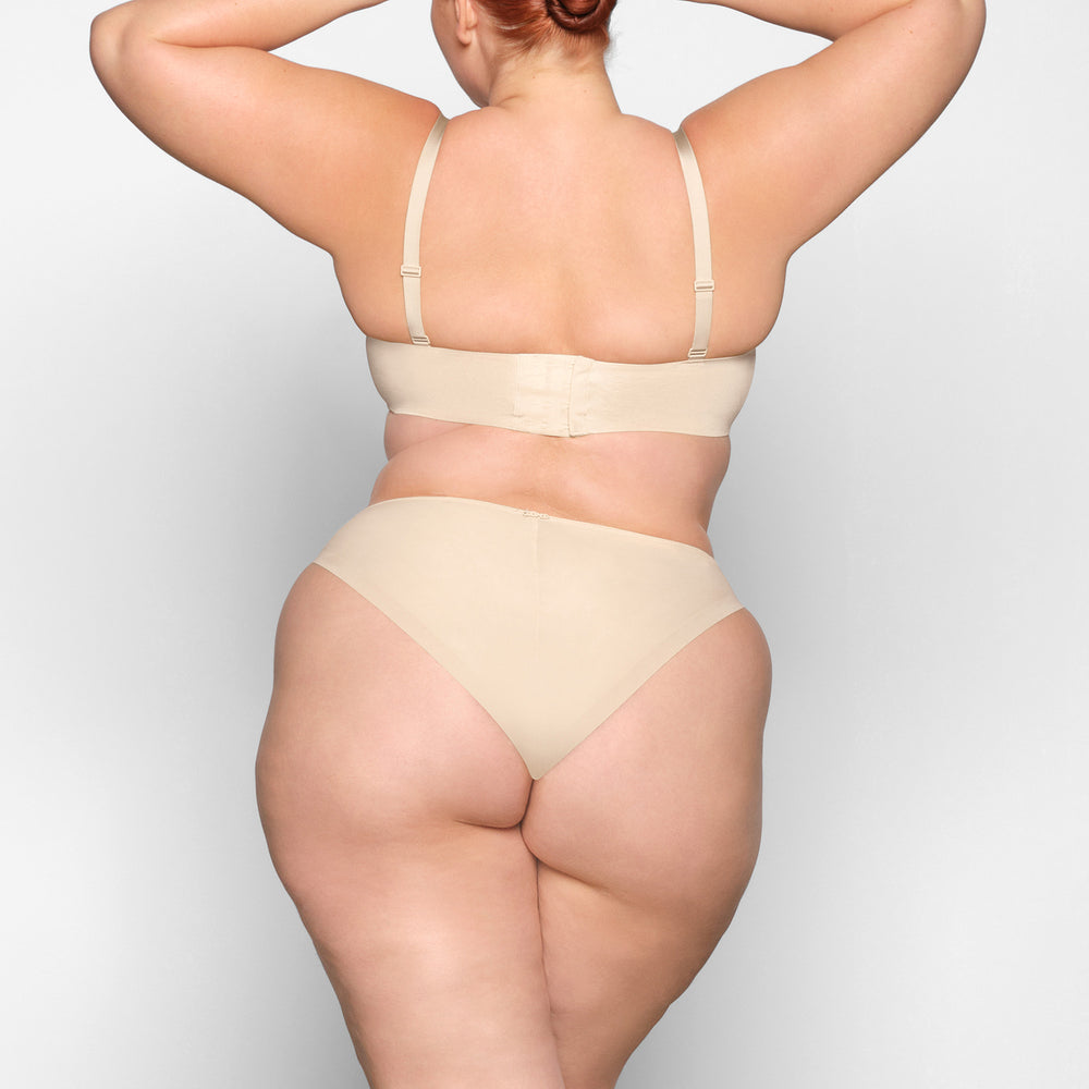 Balconette Bra Skims NO SHOW MOLDED UNLINED Marron | 498LEHBPZ