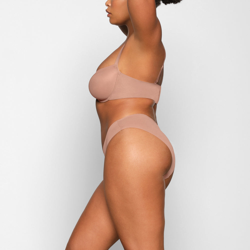 Balconette Bra Skims NO SHOW MOLDED UNLINED Abricot | 721TMVQEP