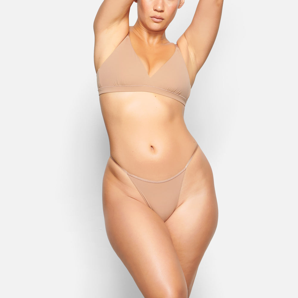 Bikini Skims FITS EVERYBODY CHEEKY STRING Abricot | 023UGESHX