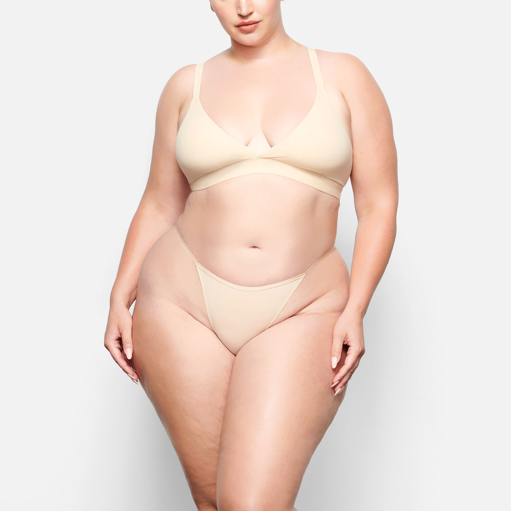 Bikini Skims FITS EVERYBODY CHEEKY STRING Marron | 026EVYMZT