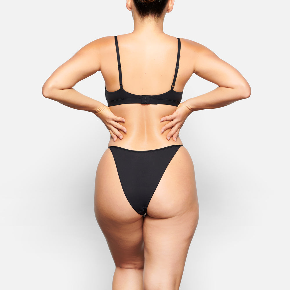 Bikini Skims FITS EVERYBODY CHEEKY STRING Noir | 845VHEJNW