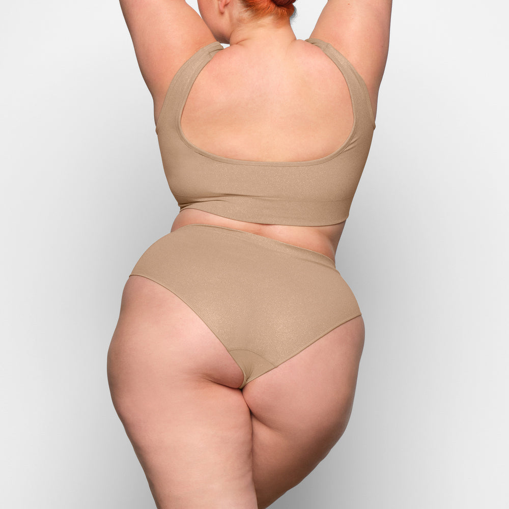 Bikini Skims SOFT SMOOTHING SHINE Beige | 024ZILWJF