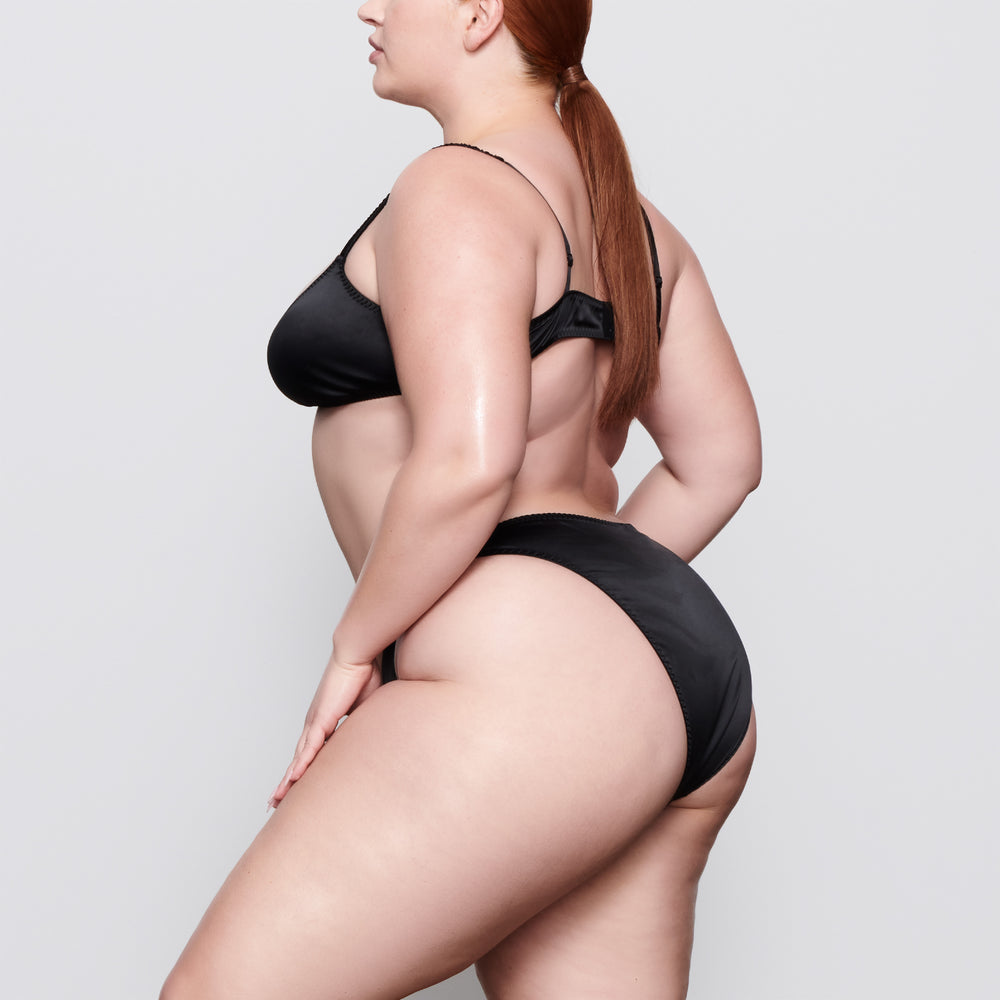 Bikini Skims WOVEN SHINE Noir | 127NSTXWC