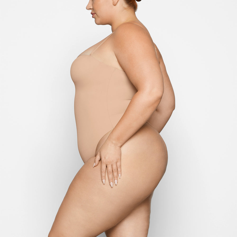 Body Skims CONTOUR LIFT STRAIGHT NECK Beige | 928BRCEJD