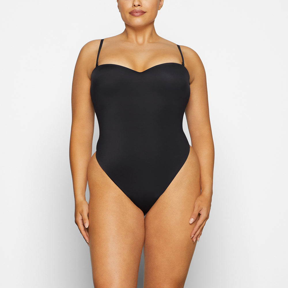 Body Skims CONTOUR LIFT STRAIGHT NECK Noir | 960UOHBND