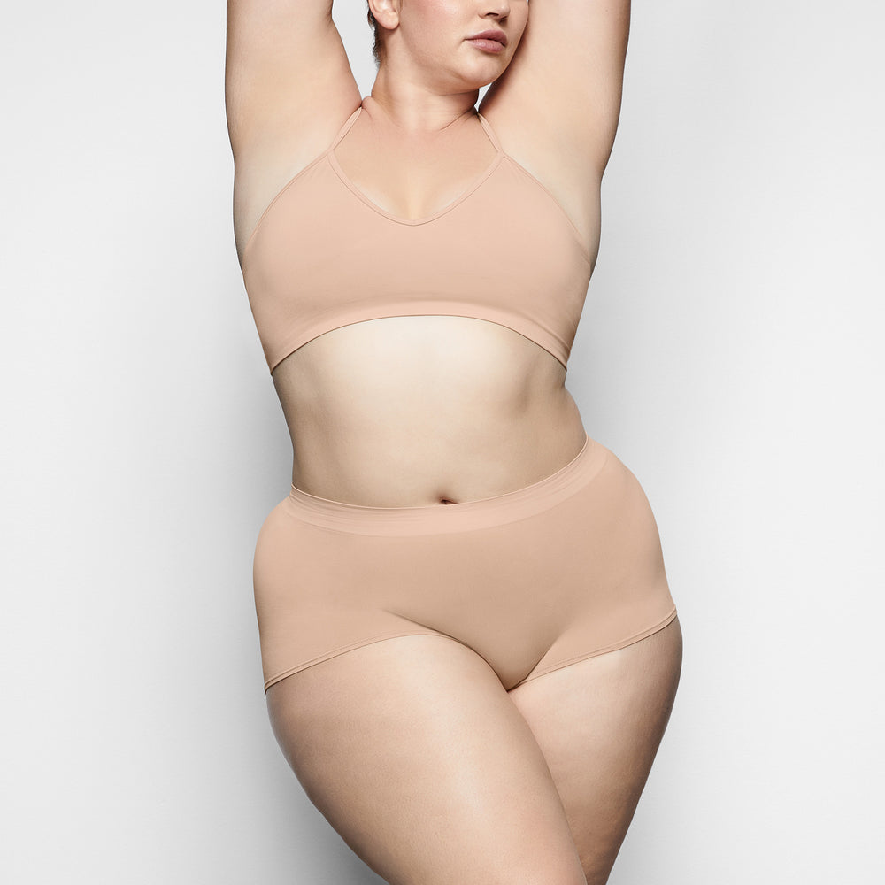 Boy Short Skims SOFT SMOOTHING Beige | 628UQSBNX