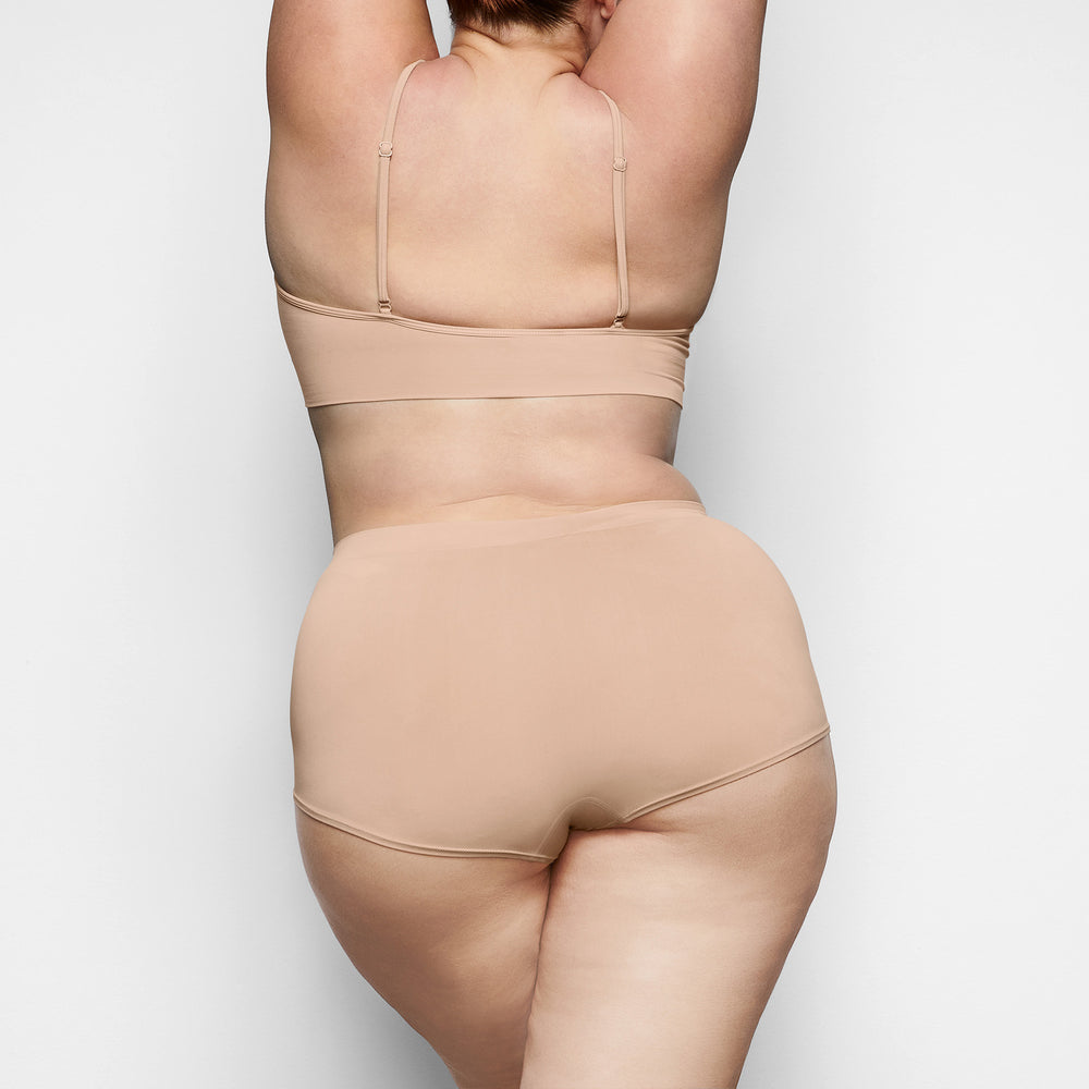 Boy Short Skims SOFT SMOOTHING Beige | 628UQSBNX