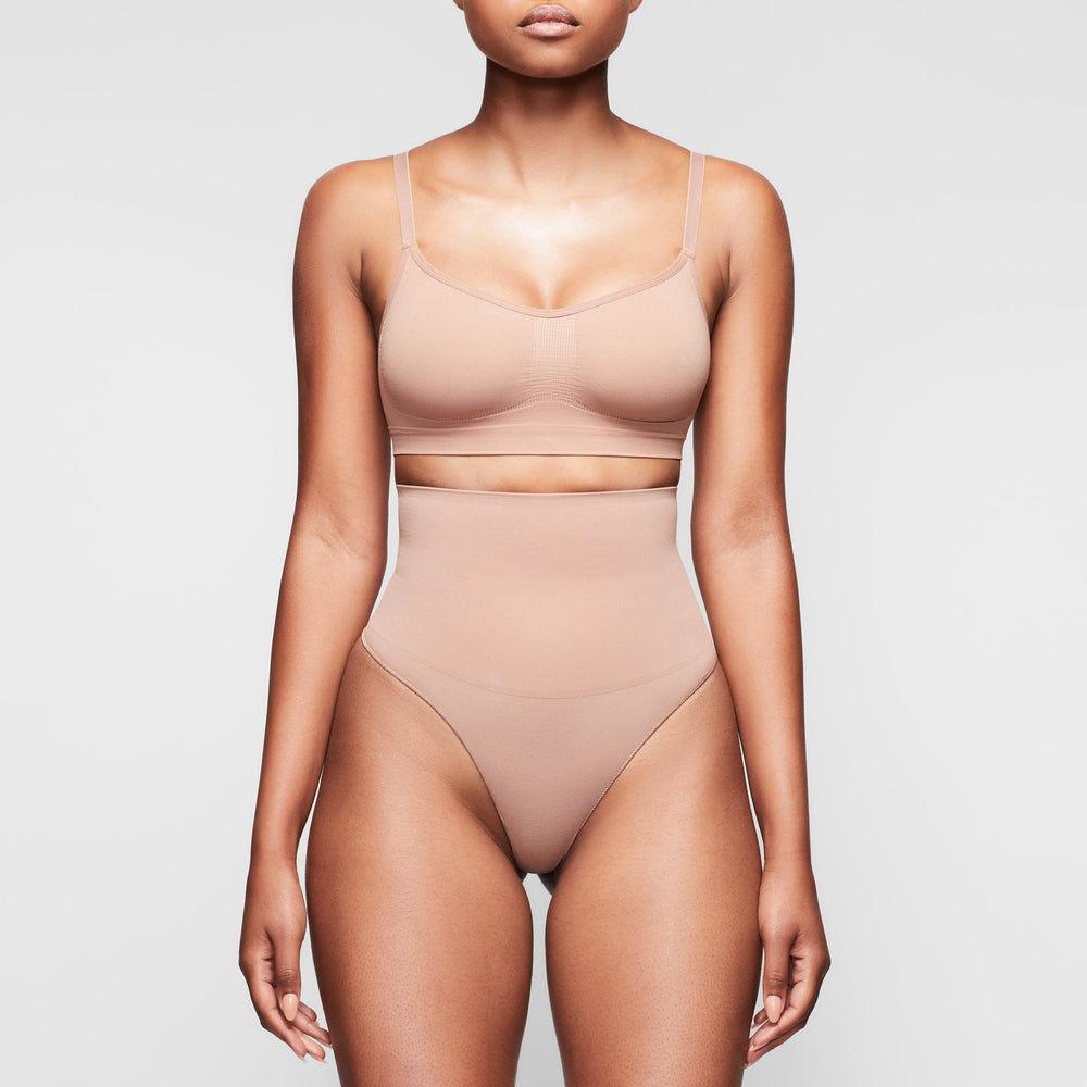 Bralette Skims SCULPTING Abricot | 736ERVAQU