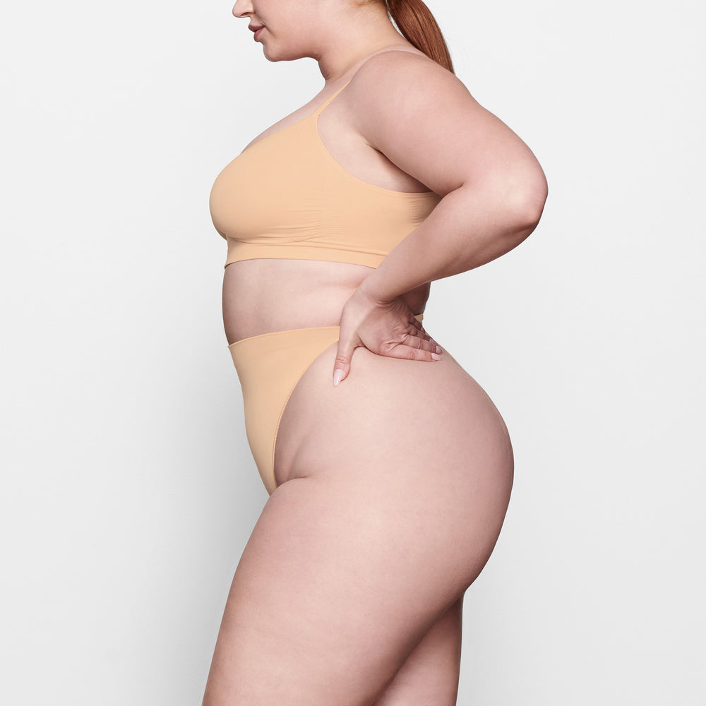 Bralette Skims SCULPTING SCOOP NECK Beige | 351DXEILW
