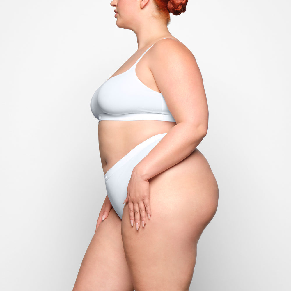 Bralette Skims SMOOTH RIB SCOOP NECK Blanche | 108UDBWJQ