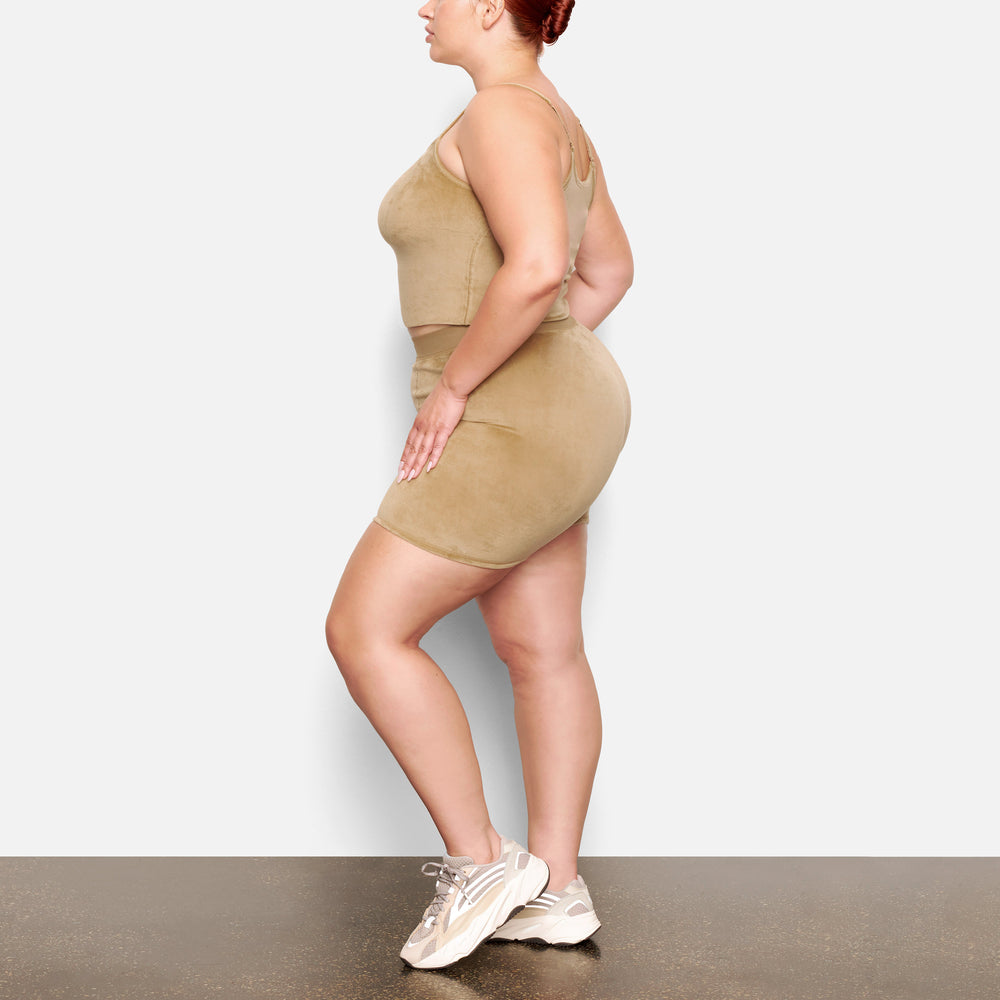 Cami Skims VELOUR Doré | 340PDHGAI
