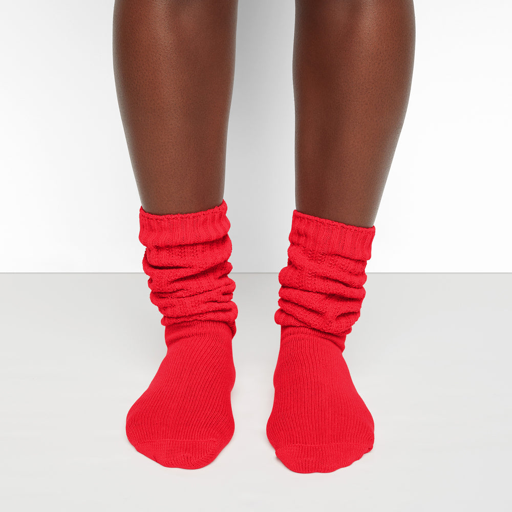 Chaussettes Skims SLOUCH Rouge | 801FAKYRW