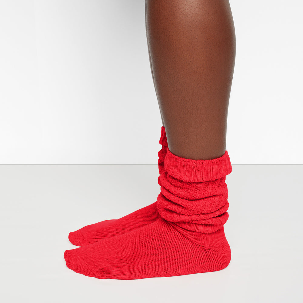 Chaussettes Skims SLOUCH Rouge | 801FAKYRW
