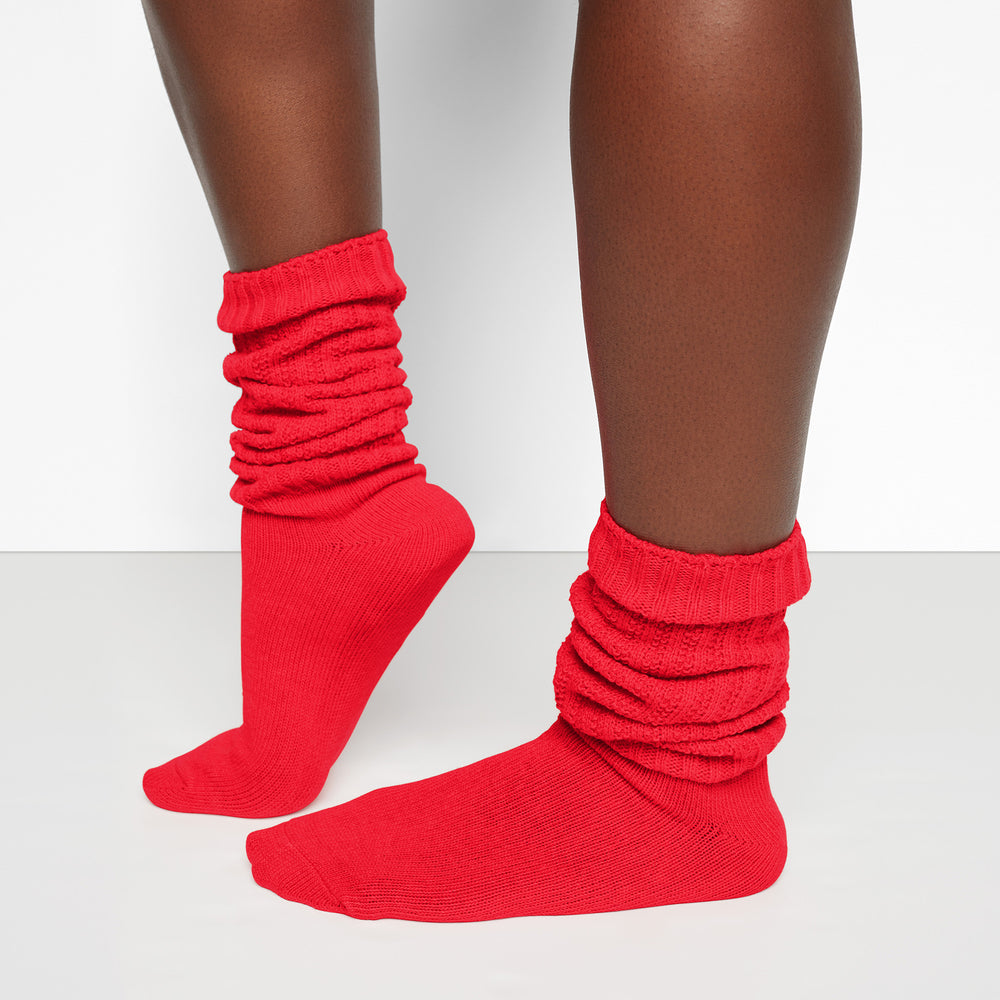 Chaussettes Skims SLOUCH Rouge | 801FAKYRW
