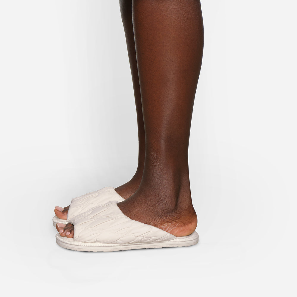 Chausson Skims QUILTED Blanche | 948RXTPEH