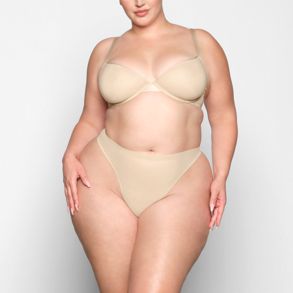 Demi Bra Skims WEIGHTLESS Marron | 186HSJWCM