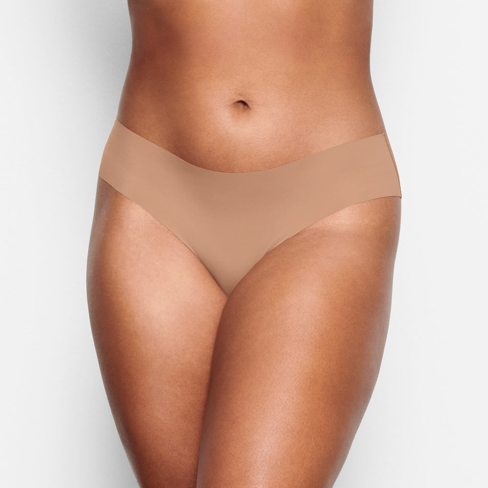 Hipster Skims FREE CUT CHEEKY Abricot | 760HTKGFP