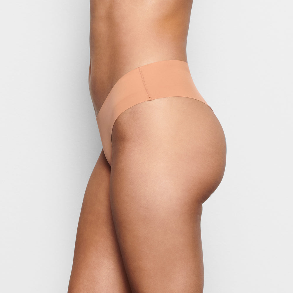 Hipster Skims FREE CUT CHEEKY Beige | 946XLNDQT