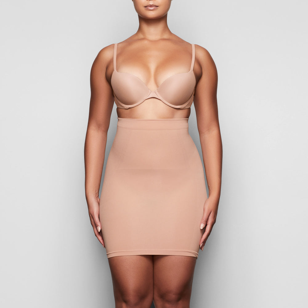 Jupe Skims LONG SLIP Beige | 374QEYTSX