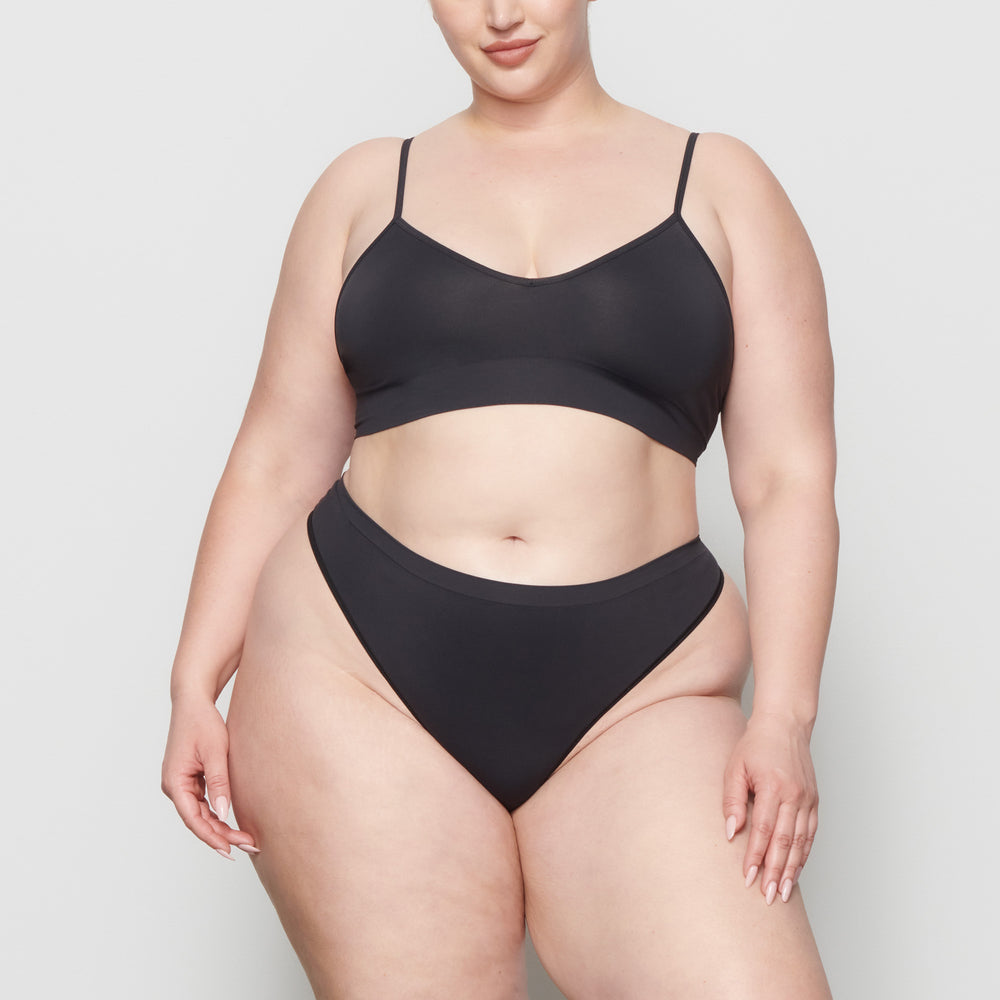 Lanières Skims SOFT SMOOTHING Noir | 026GITFRP
