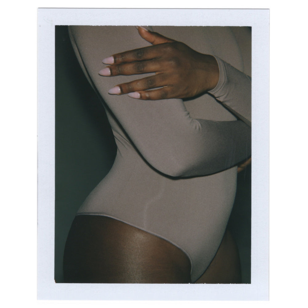 Long Sleeve Bodysuit Skims ESSENTIAL CREW NECK Noir | 078GACBOD