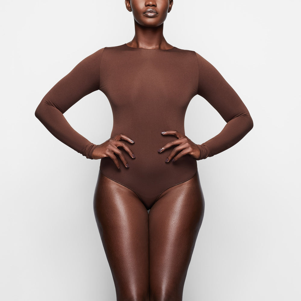 Long Sleeve Bodysuit Skims ESSENTIAL CREW NECK Cafe | 637XGUWMV