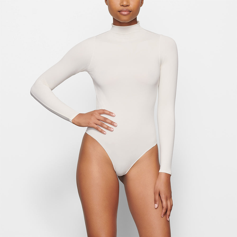 Long Sleeve Bodysuit Skims ESSENTIAL MOCK NECK Blanche | 384GWTVDB