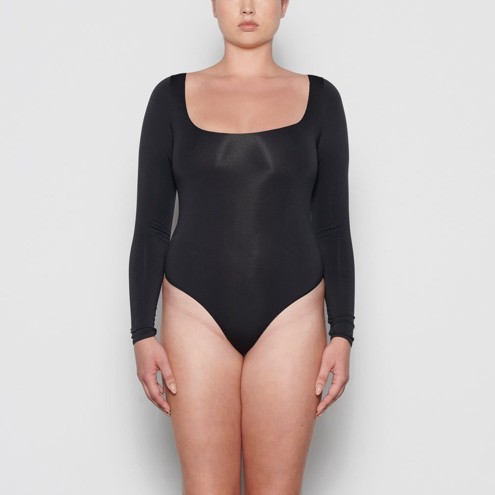 Long Sleeve Bodysuit Skims ESSENTIAL SCOOP NECK Noir | 045WIDYVH