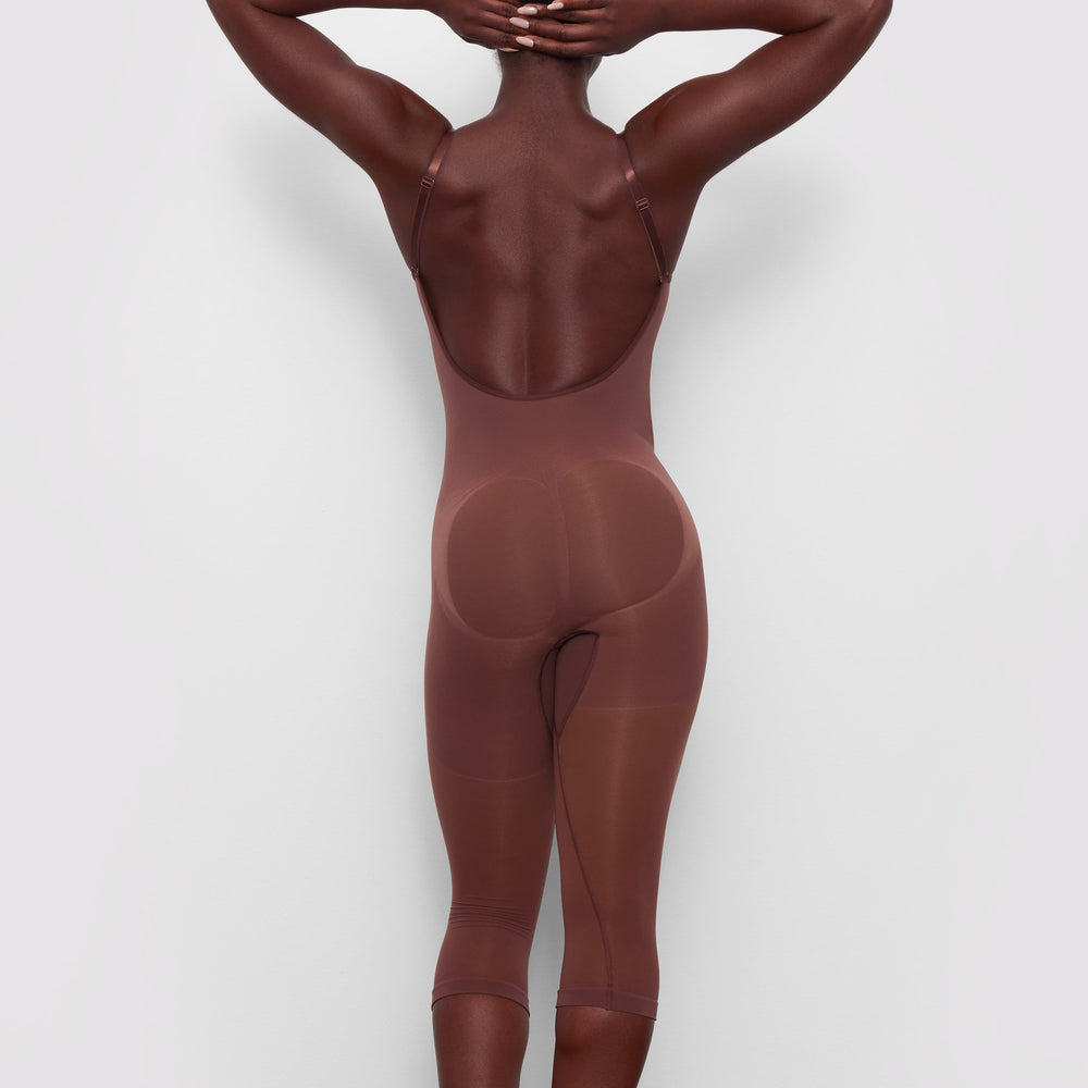 Low Back Bodysuit Skims SEAMLESS SCULPT WITH HOSIERY LEG Chocolat | 156UVSAPM