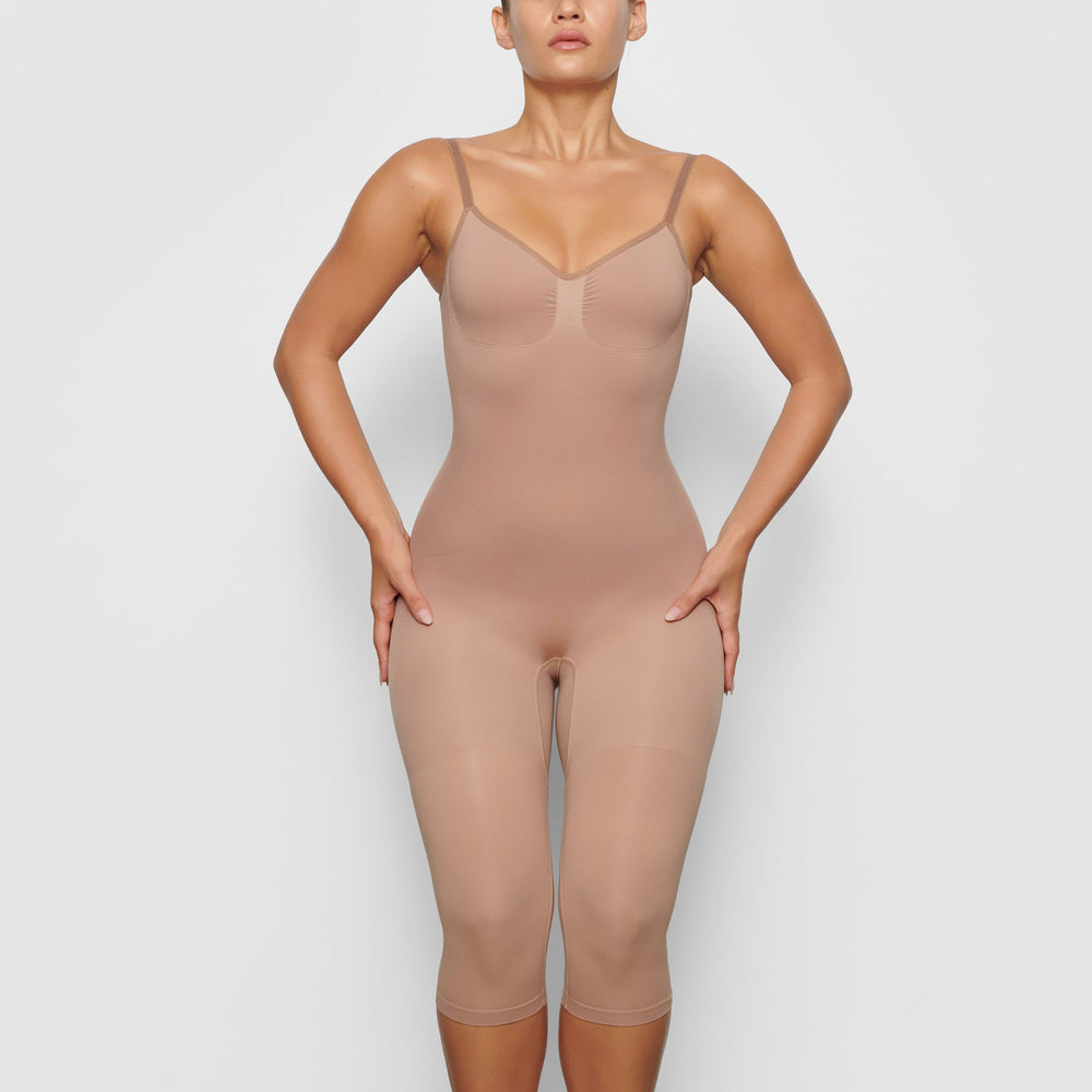 Low Back Bodysuit Skims SEAMLESS SCULPT WITH HOSIERY LEG Abricot | 284YZKRGT