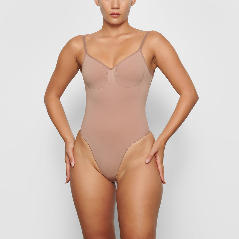 Low Back Bodysuit Skims SEAMLESS SCULPT BODYSUIT Abricot | 361DPFXTE