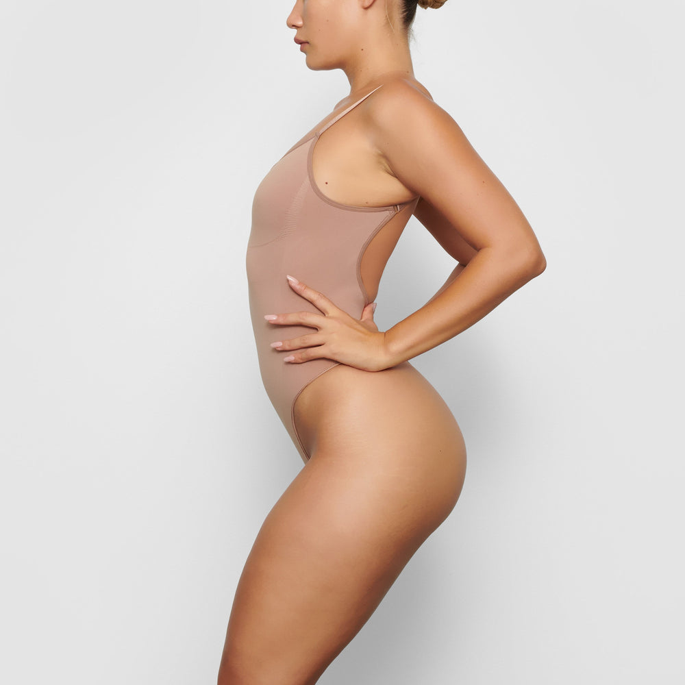 Low Back Bodysuit Skims SEAMLESS SCULPT BODYSUIT Abricot | 361DPFXTE