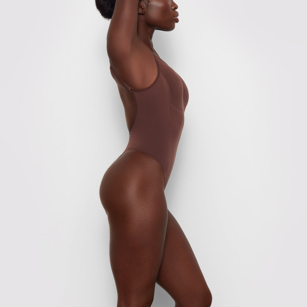 Low Back Bodysuit Skims SEAMLESS SCULPT BODYSUIT Chocolat | 785BRZSMW