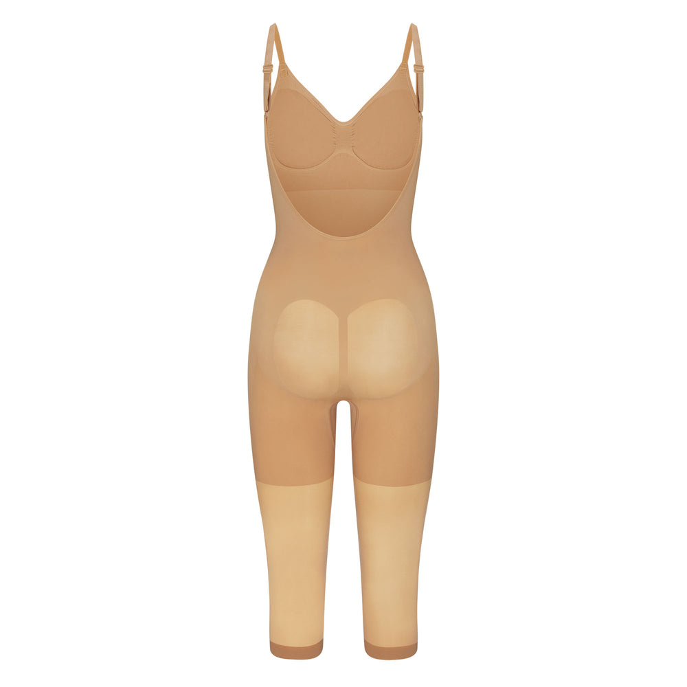 Low Back Bodysuit Skims SEAMLESS SCULPT WITH HOSIERY LEG Beige | 895VPGQZF