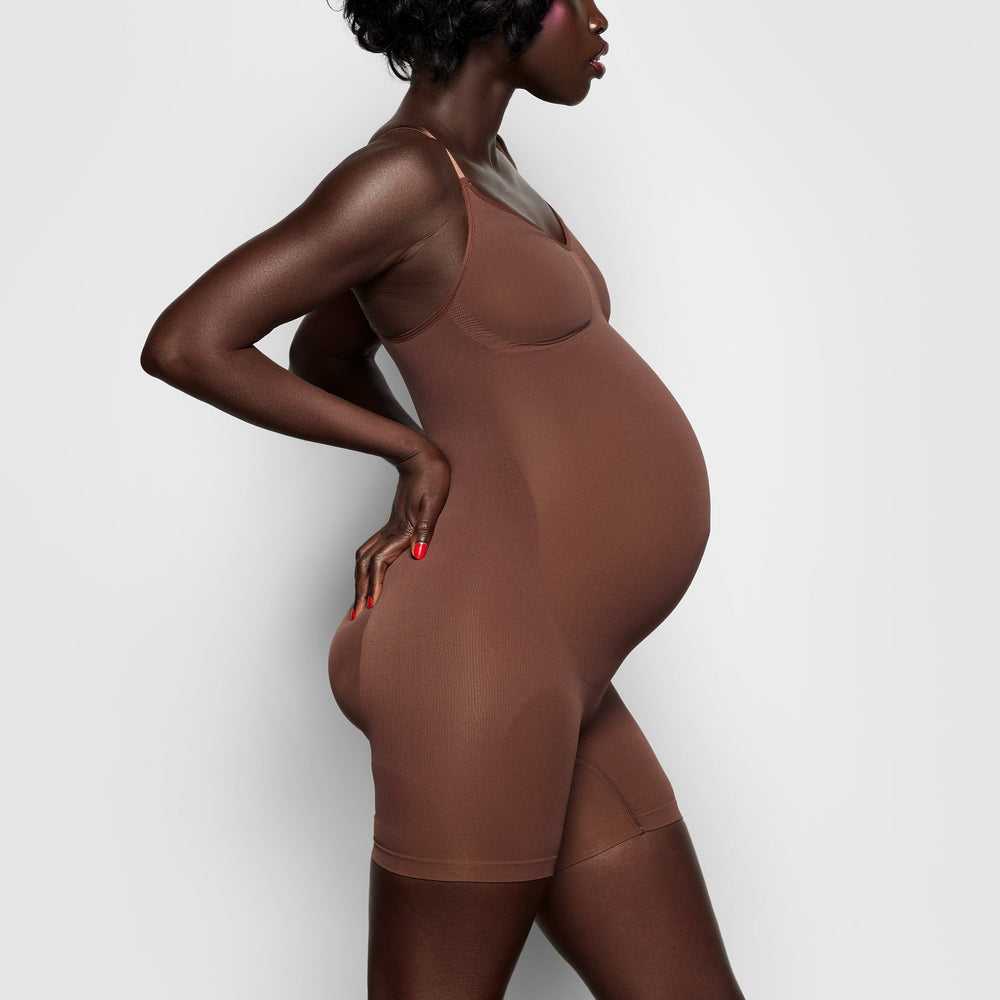 Maternity Shapewear Skims MATERNITY SCULPTING BODYSUIT MID THIGH Chocolat | 096LCAQMF