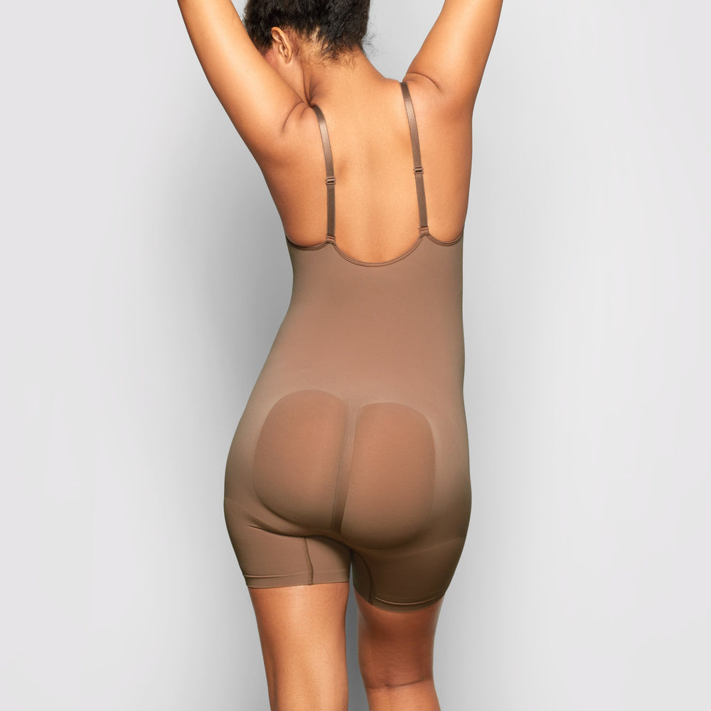 Maternity Shapewear Skims MATERNITY SCULPTING BODYSUIT MID THIGH Abricot | 586OEJTVM