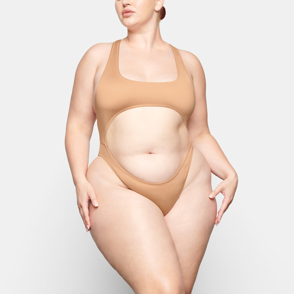 One Piece Skims SWIM CUT OUT MONOKINI Beige | 920IZXWAH