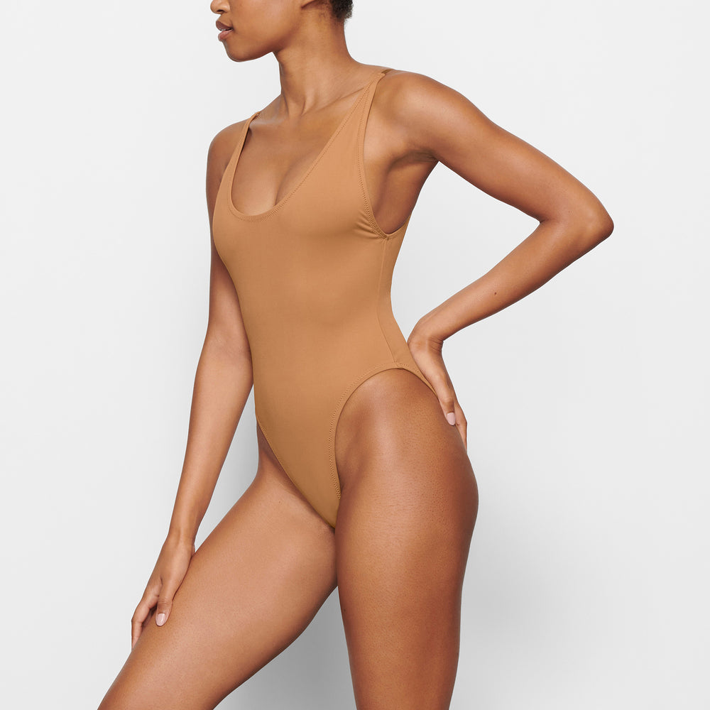 One Piece Skims SWIM SCOOP NECK Abricot | 302EYNMPR