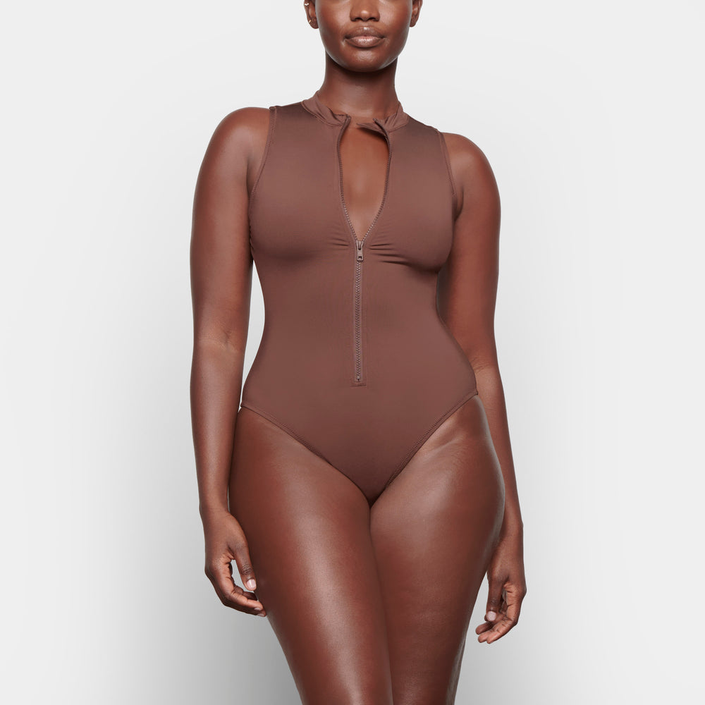 One Piece Skims SWIM ZIP FRONT SLEEVELESS Chocolat | 724LJOVXC