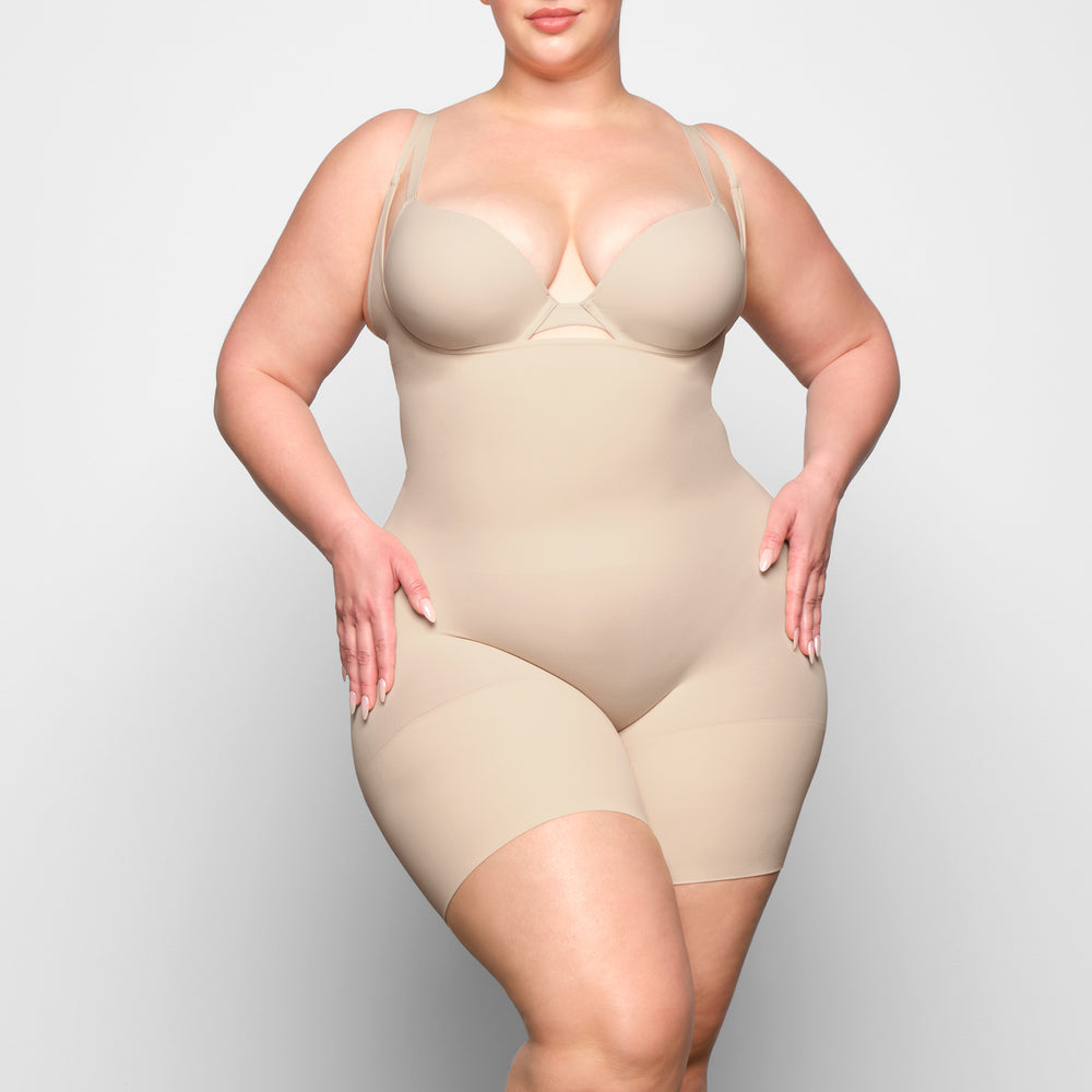 Open Bust Bodysuit Skims BUTT ENHANCING Marron | 397MWZGJD