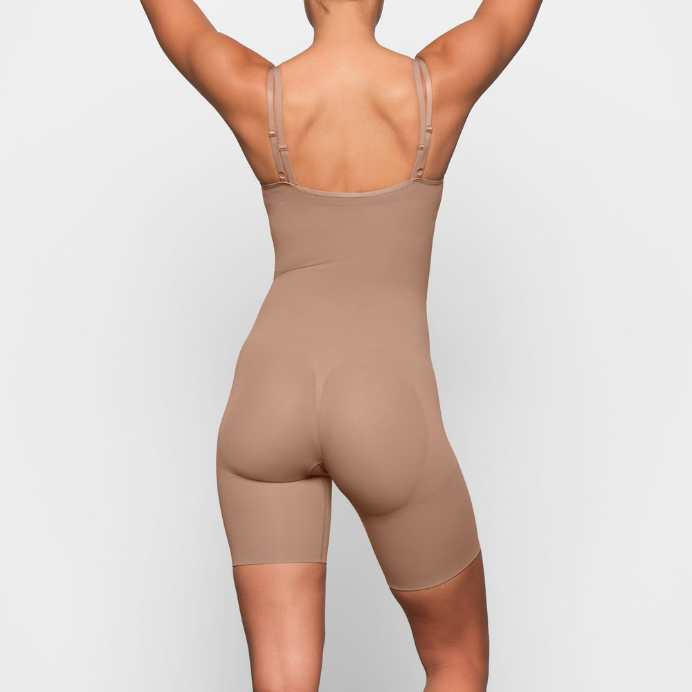 Open Bust Bodysuit Skims BUTT ENHANCING Abricot | 564RTAJUM