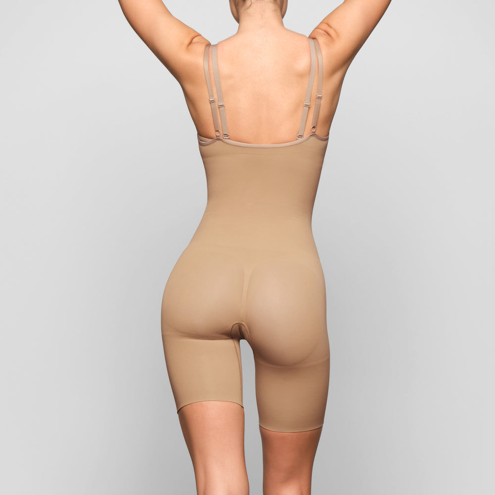 Open Bust Bodysuit Skims BUTT ENHANCING Beige | 570HFZJUX