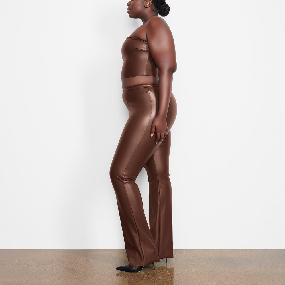 Pantalon Skims FAUX LEATHER BOOT CUT Chocolat | 261HQYXFI