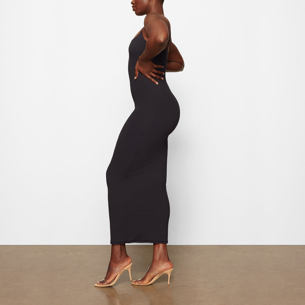 Peignoir Skims FITS EVERYBODY LONG SLIP Noir | 483AVGUYN