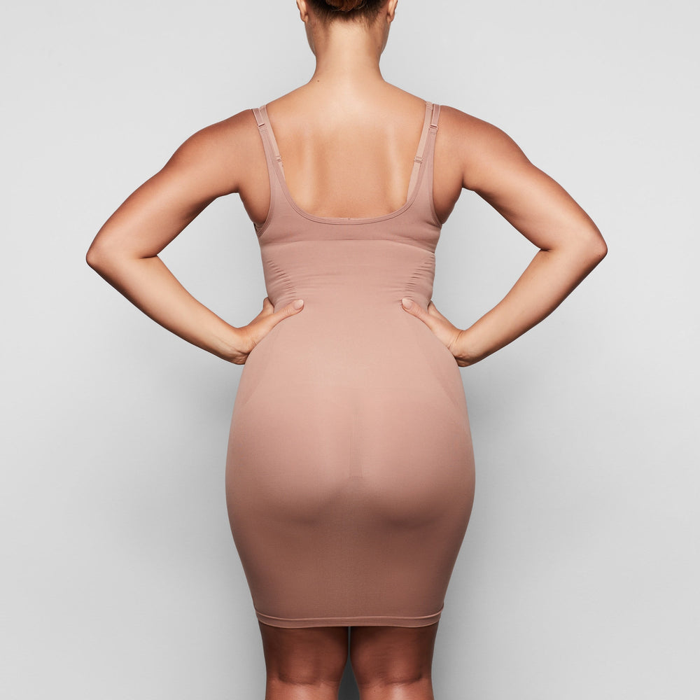Peignoir Skims OPEN BUST SLIP Abricot | 760TALZPQ