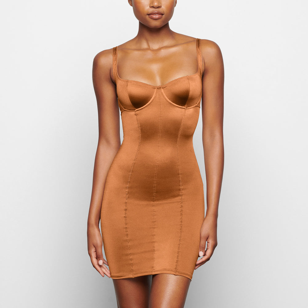 Peignoir Skims STRETCH SATIN Abricot | 283KVEQBF
