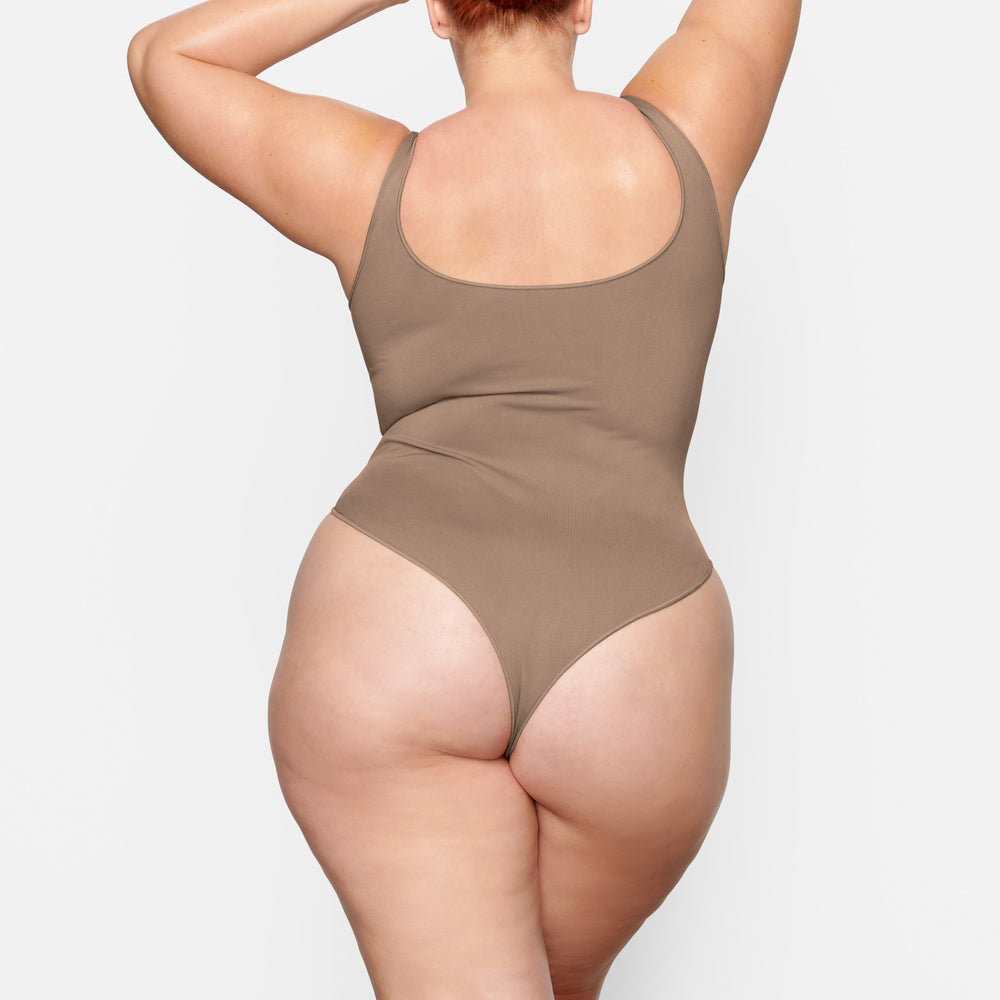 Scoop Neck Bodysuit Skims ESSENTIAL Abricot | 436FVKZCQ