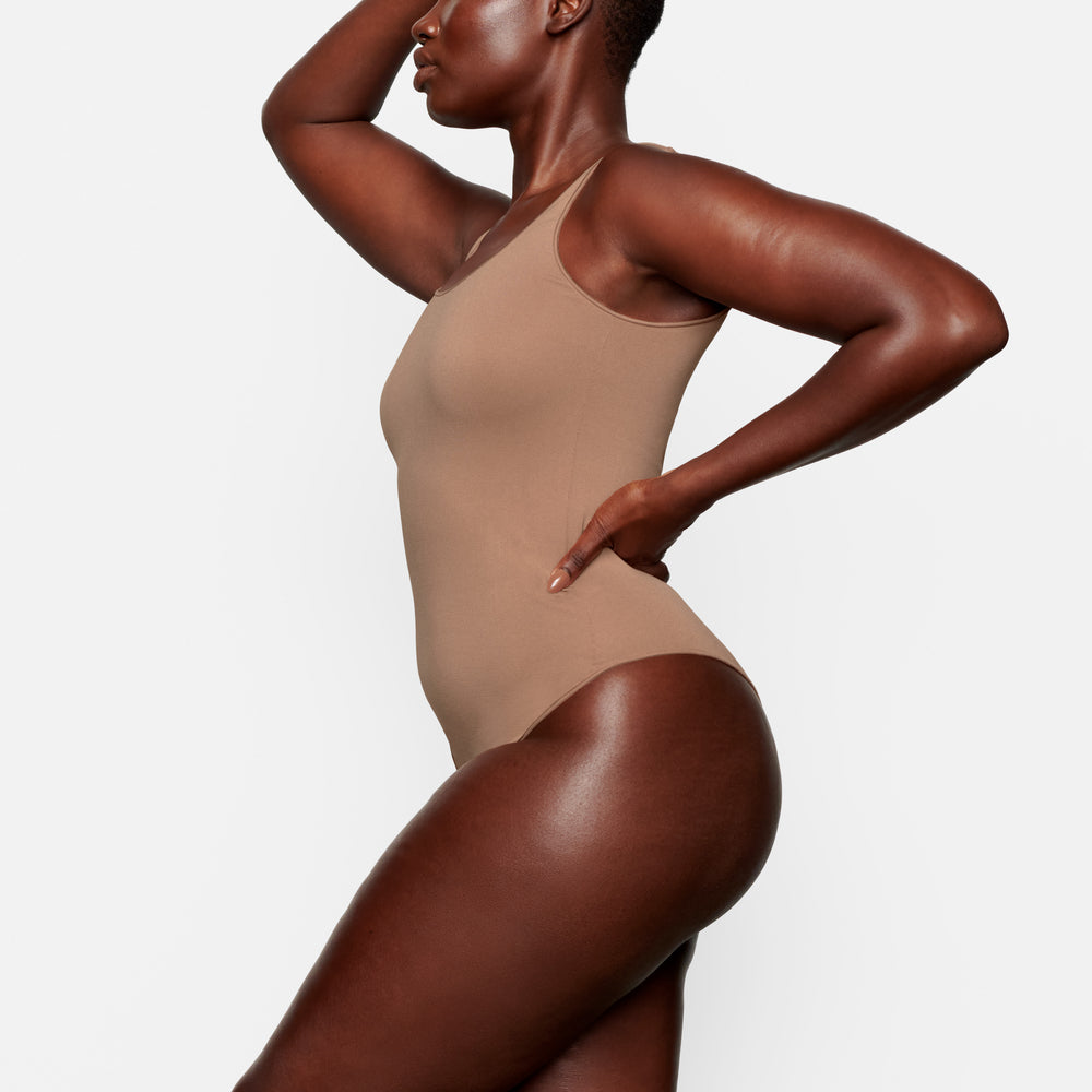 Scoop Neck Bodysuit Skims ESSENTIAL Abricot | 591TNLZCS