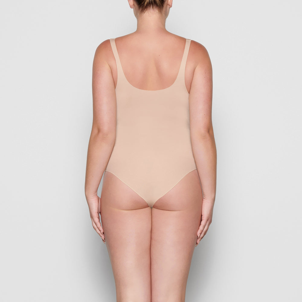 Scoop Neck Bodysuit Skims ESSENTIAL Marron Grise | 180LBEAVN